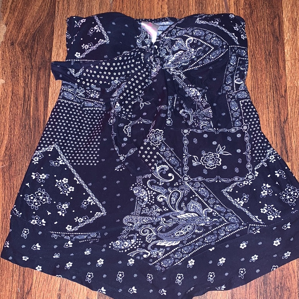 Blue on shoulder shirt